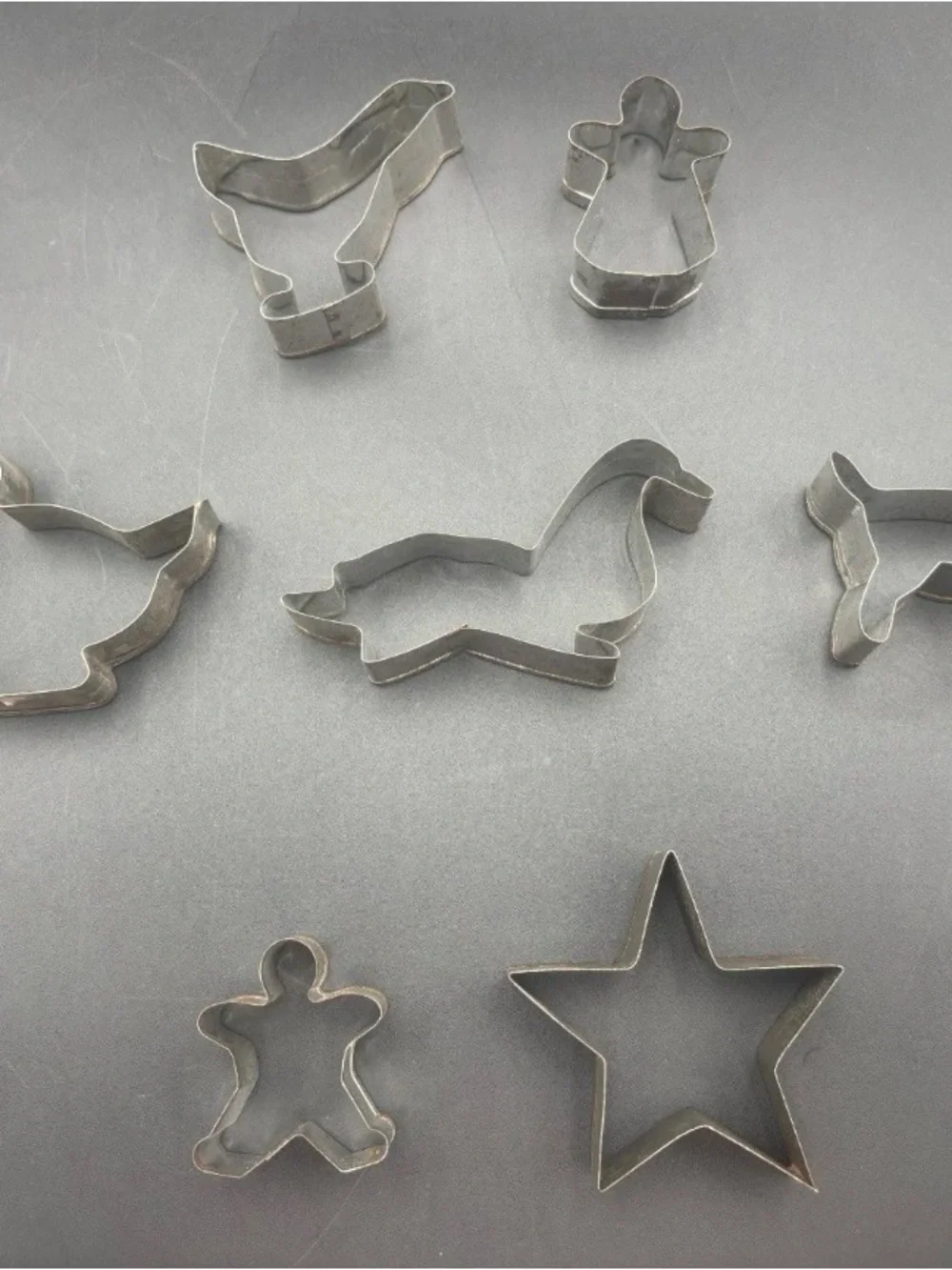 Set of 7 Vintage Metal Cookie Cutters  (Birds, Star, Dog, Duck, Man)